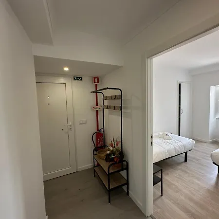 Houses 86 - Casa 7 Janelas - A Peniche